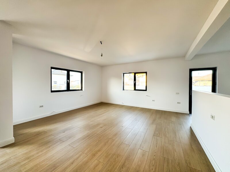 Pantelimon, Ferma Animalelor, casa noua, parter, 3 dormitoare, 2 bai.